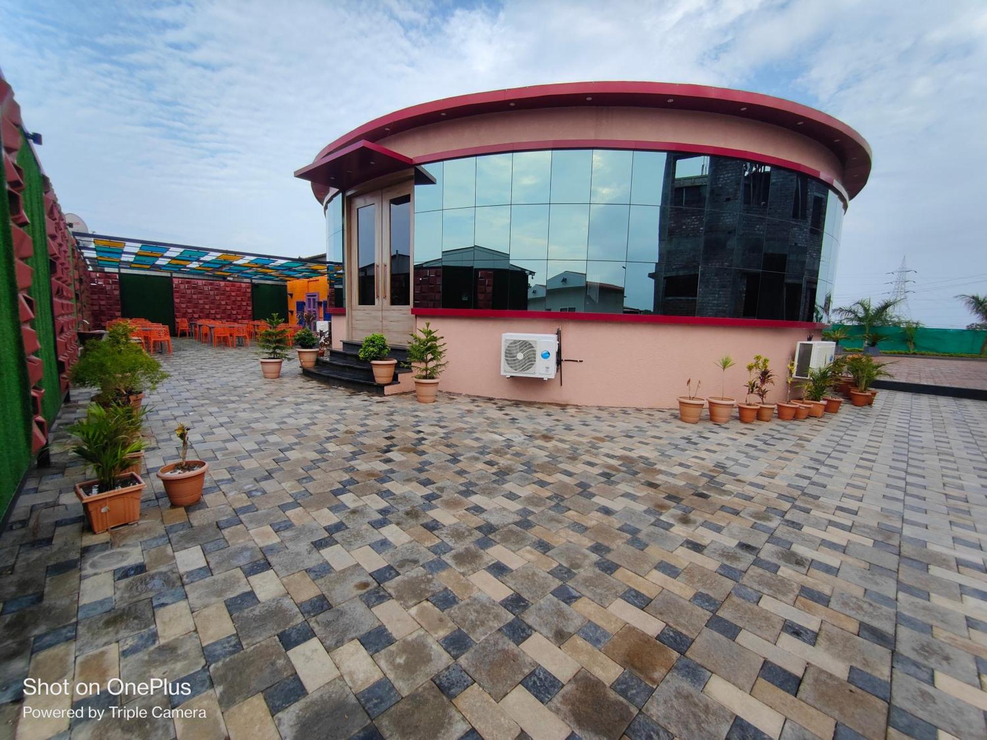 Vss Lawns & Resorts Llp Shahada Zewnętrze zdjęcie