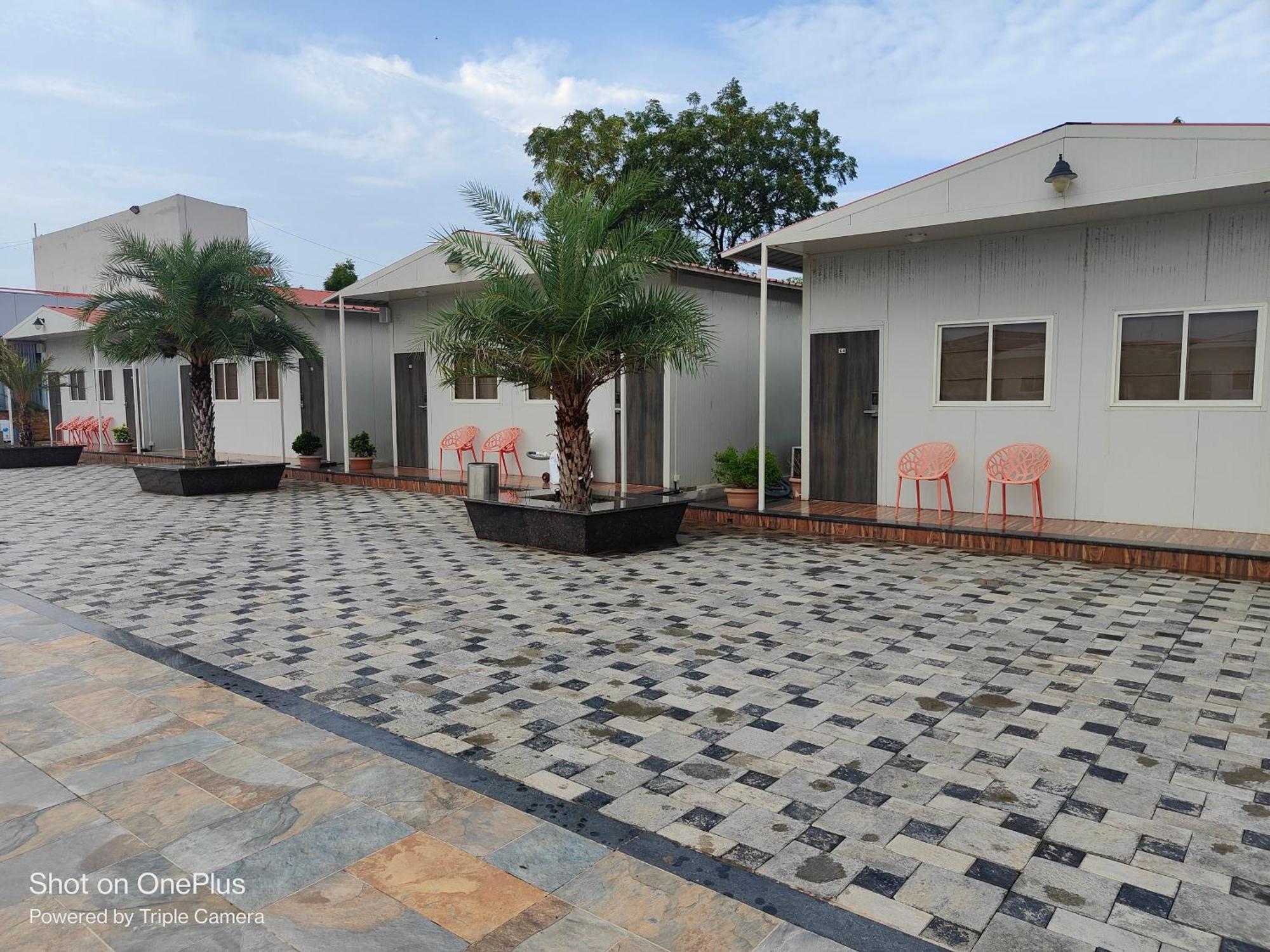 Vss Lawns & Resorts Llp Shahada Zewnętrze zdjęcie